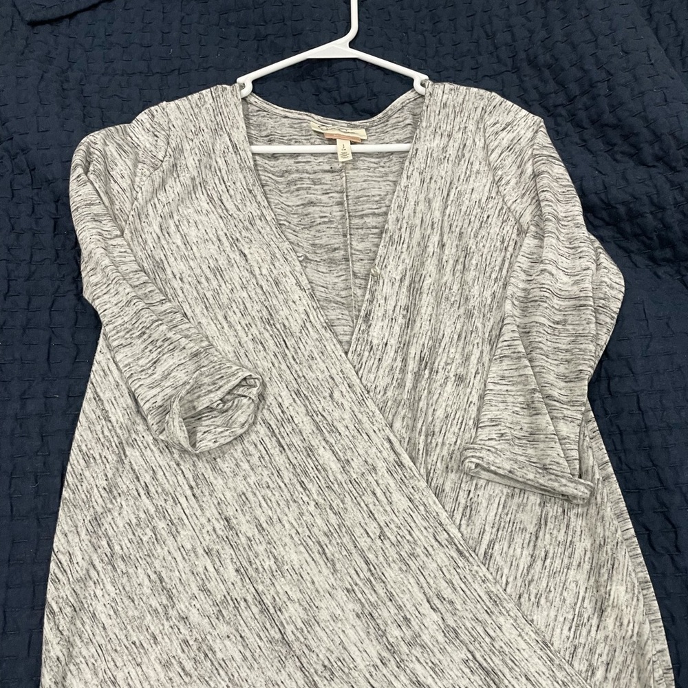 Nursing Top by Jessica Simpson. Small.